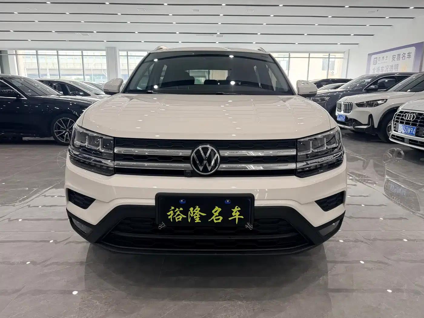 Tharu 2021 280TSI 2WD Luxury Edition — миниатюра 2