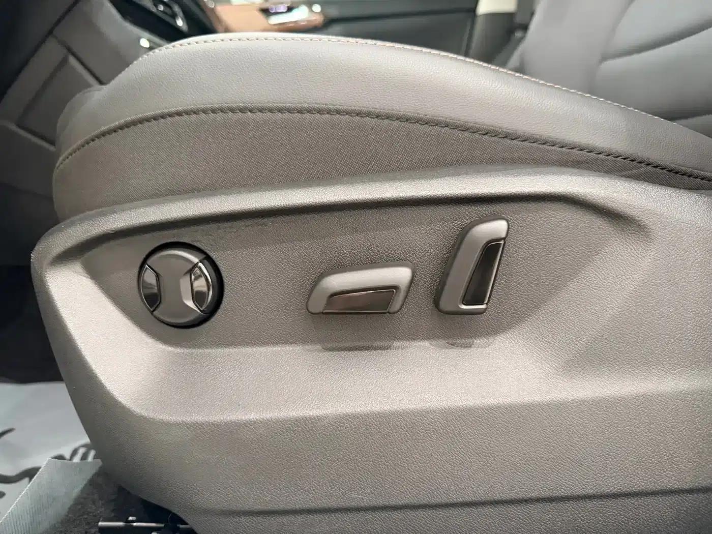 Tharu 2021 280TSI 2WD Luxury Edition — миниатюра 20