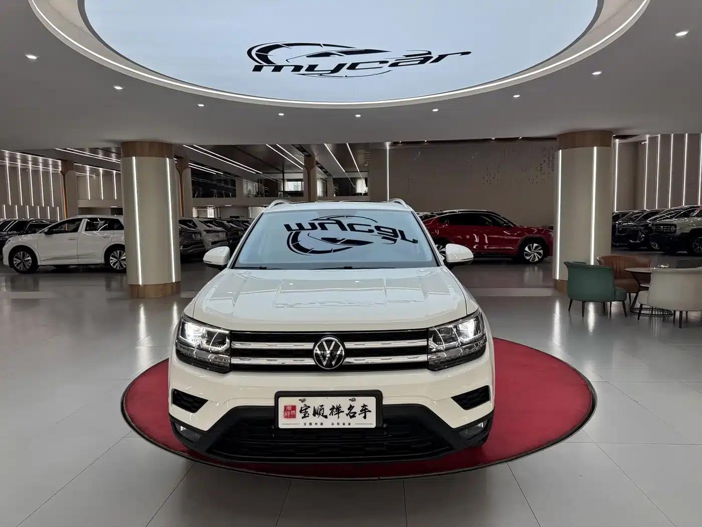 Tharu 2022 280TSI 2WD Luxury Edition — миниатюра 2