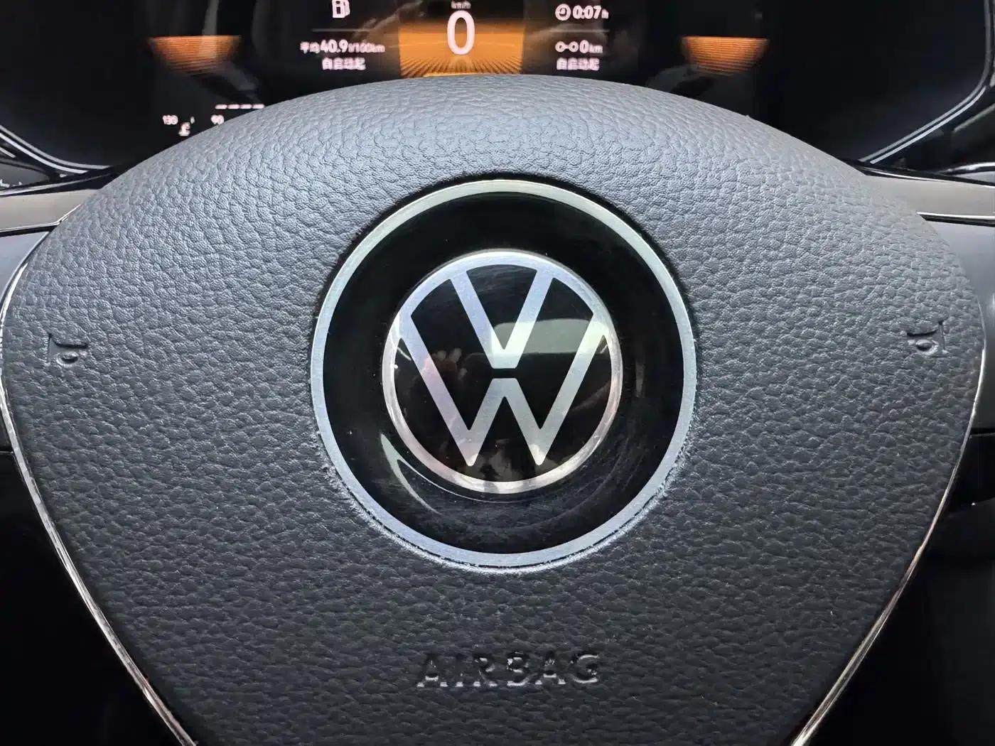 Tharu 2022 280TSI 2WD Luxury Edition — миниатюра 22
