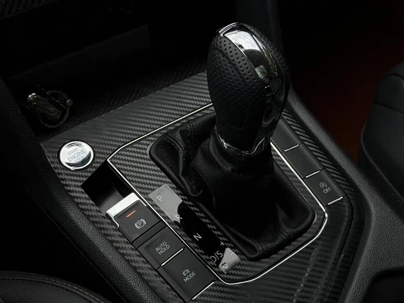 Tharu 2021 280TSI 2WD Luxury Edition PLUS — миниатюра 14