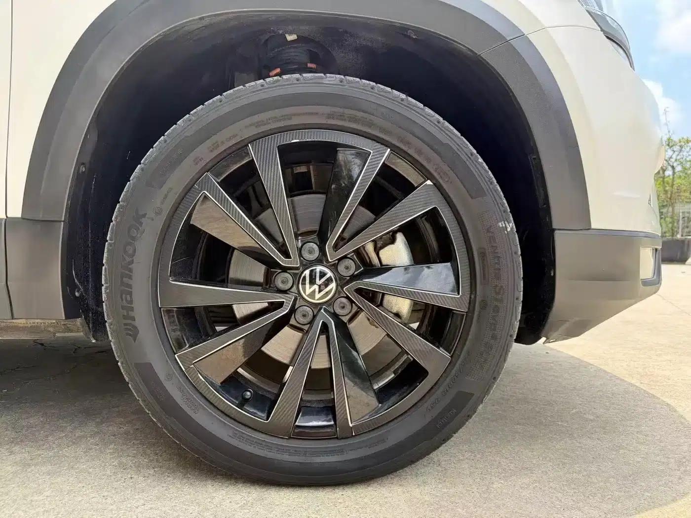 Tharu 2021 280TSI 2WD Luxury Edition PLUS — миниатюра 24