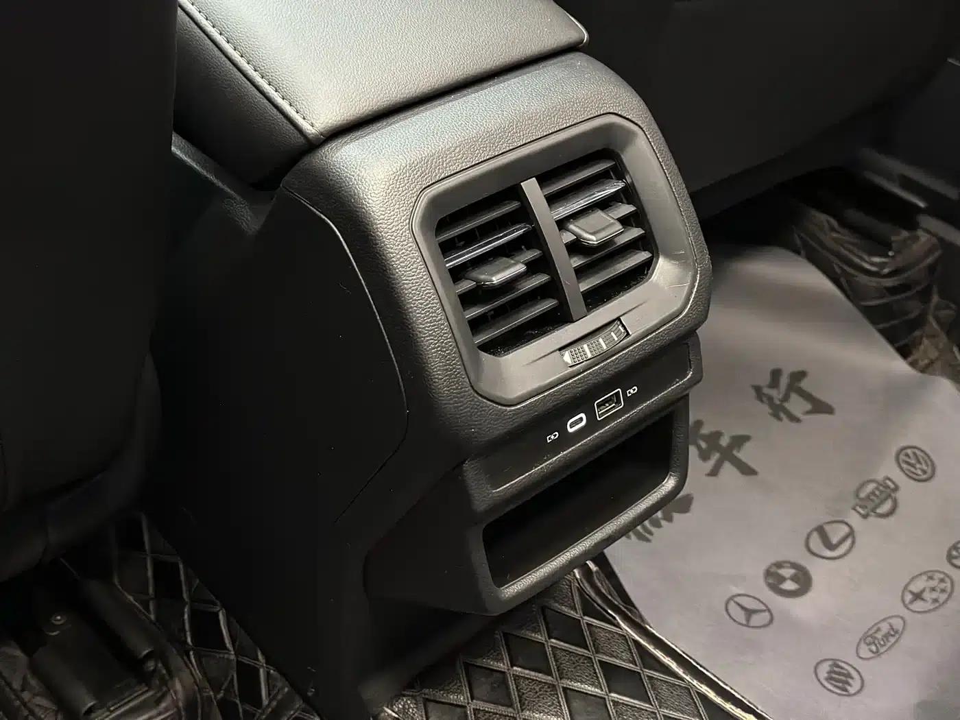 Tharu 2022 280TSI 2WD Luxury Edition — миниатюра 19