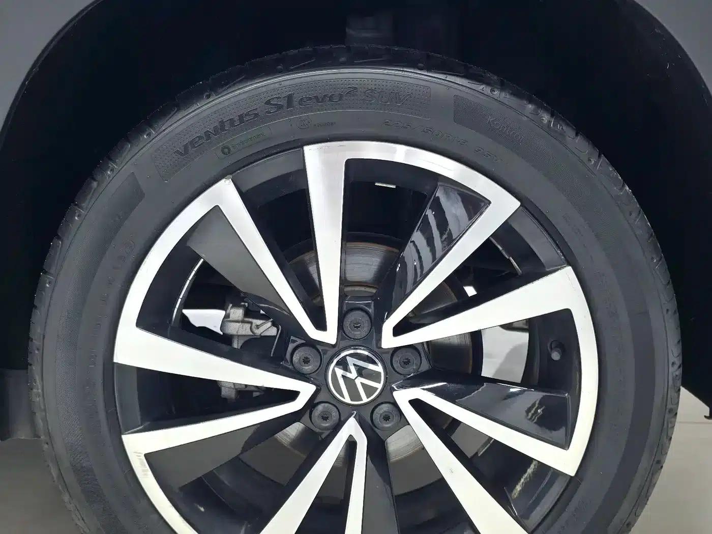 Tharu 2022 280TSI 2WD Luxury Edition — миниатюра 13