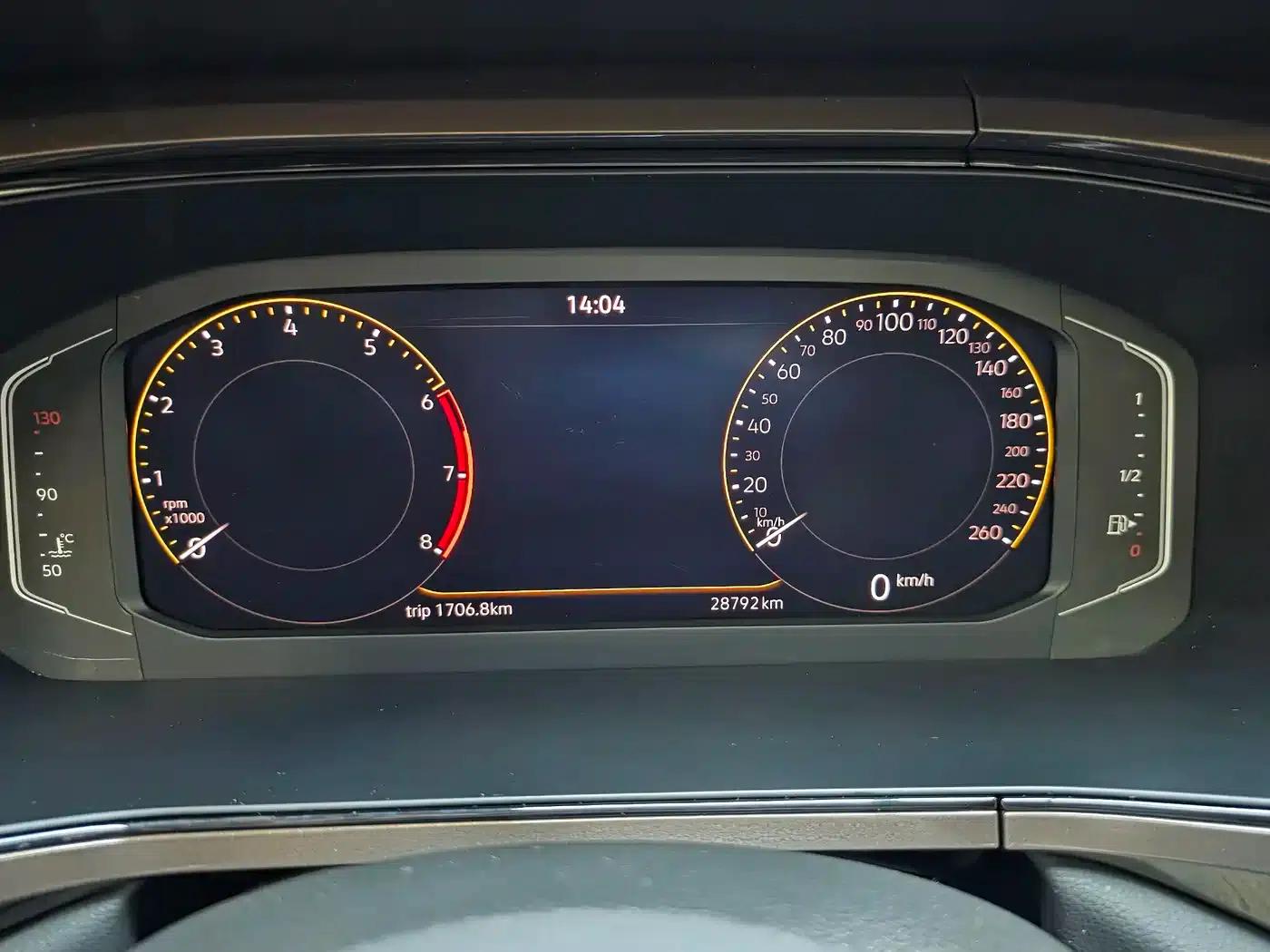 Tharu 2022 280TSI 2WD Luxury Edition — миниатюра 15