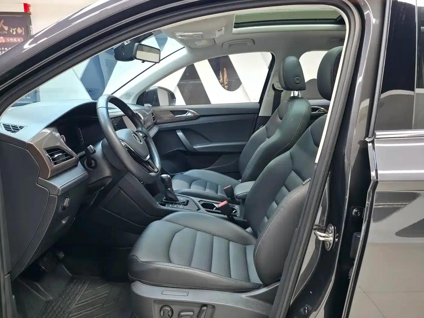 Tharu 2022 280TSI 2WD Luxury Edition — миниатюра 23