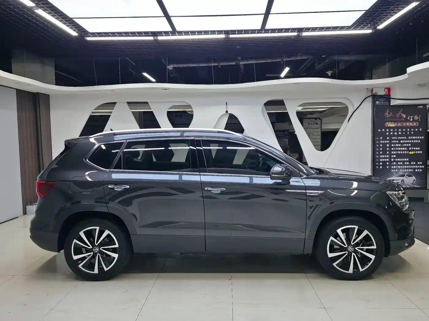 Tharu 2022 280TSI 2WD Luxury Edition — миниатюра 9
