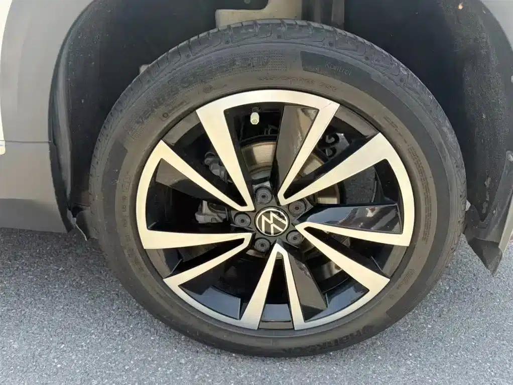 Tharu 2022 330TSI 4WD Flagship Edition — миниатюра 4