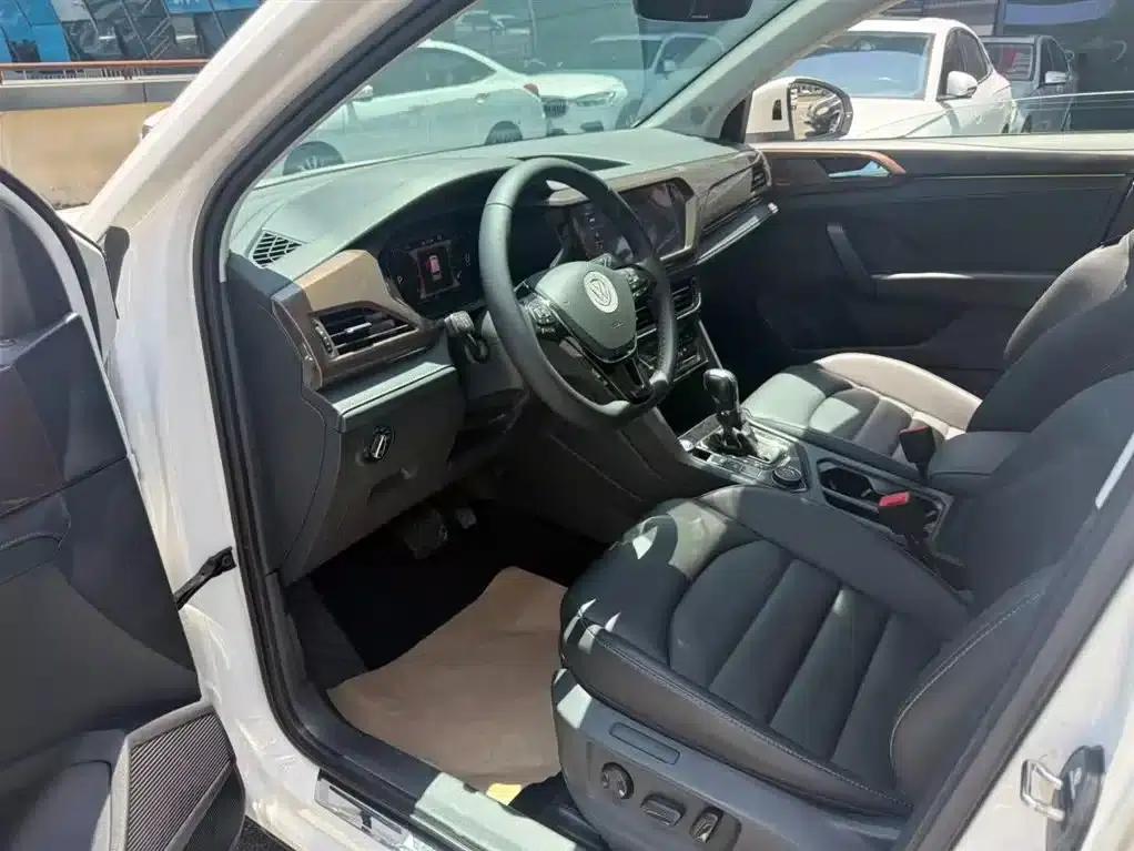 Tharu 2022 330TSI 4WD Flagship Edition — миниатюра 5