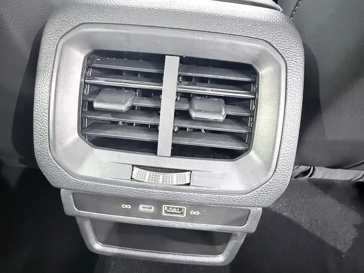 Tharu 2022 280TSI 2WD Luxury Edition — миниатюра 14