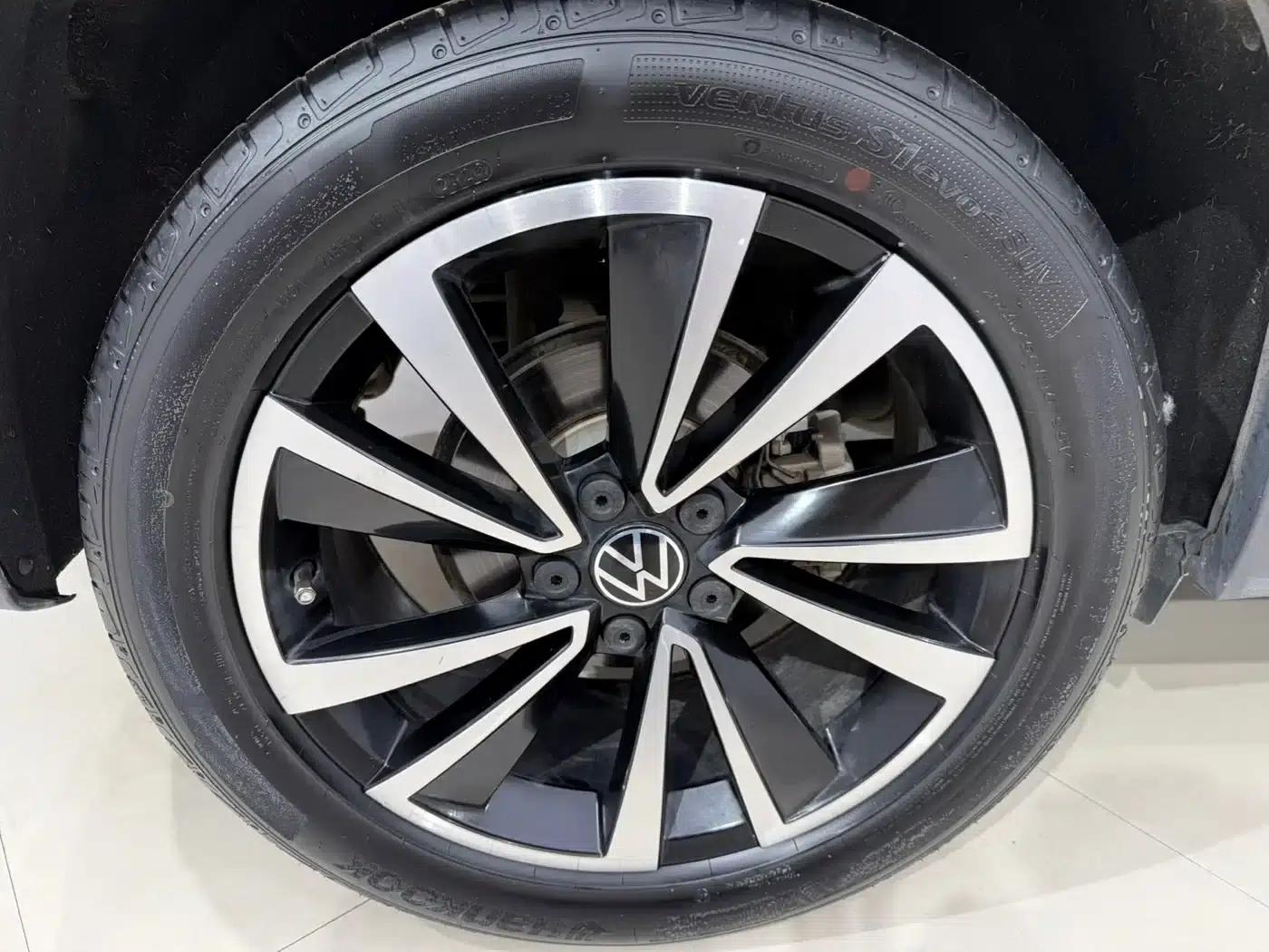 Tharu 2022 280TSI 2WD Luxury Edition — миниатюра 16