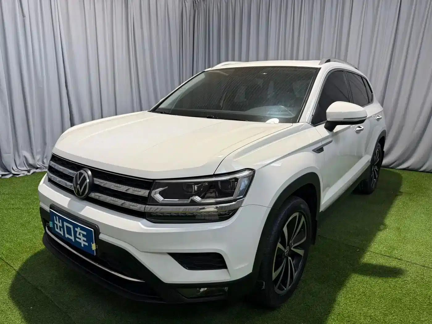 Tharu 2022 280TSI 2WD Luxury Edition — миниатюра 1