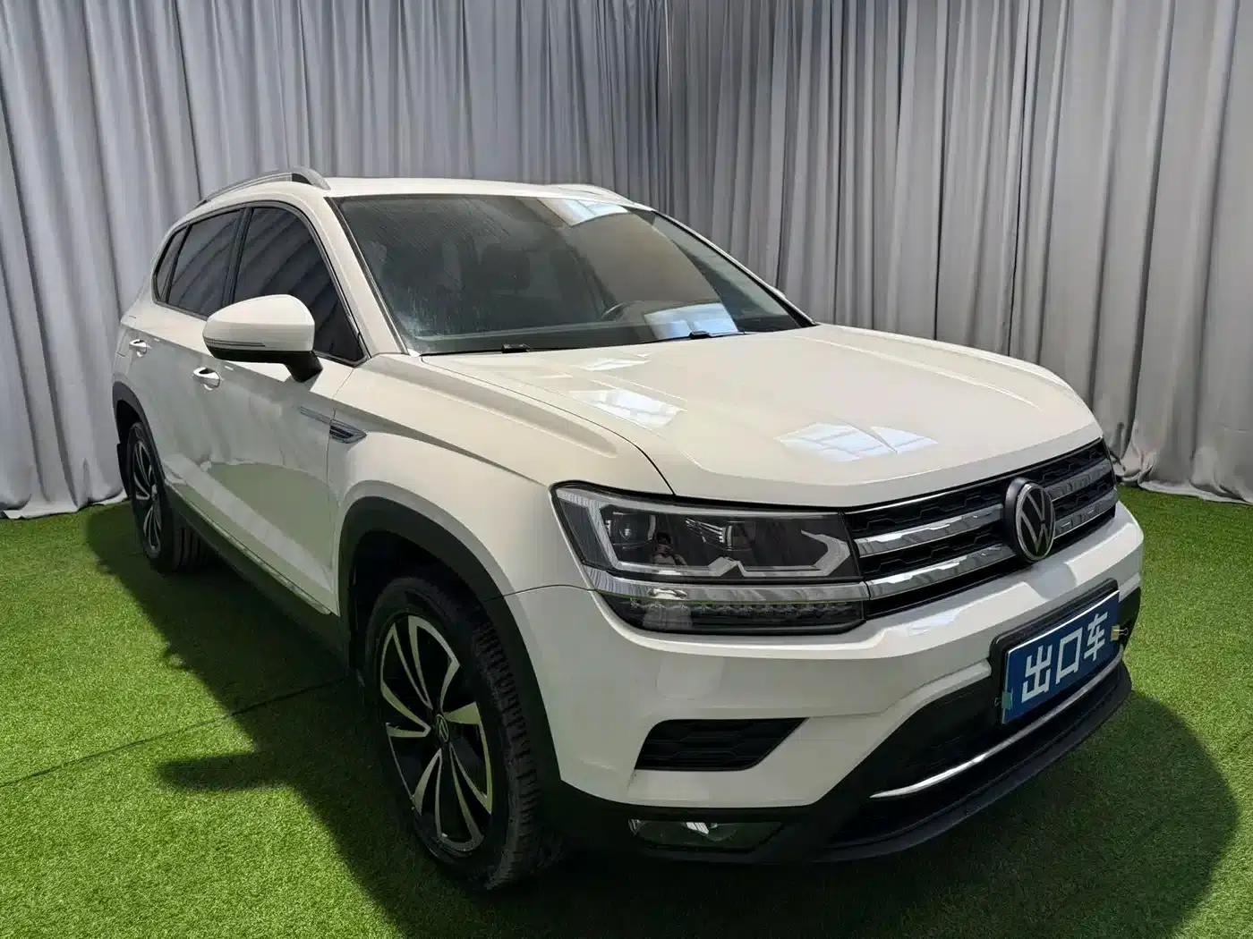Tharu 2022 280TSI 2WD Luxury Edition — миниатюра 2