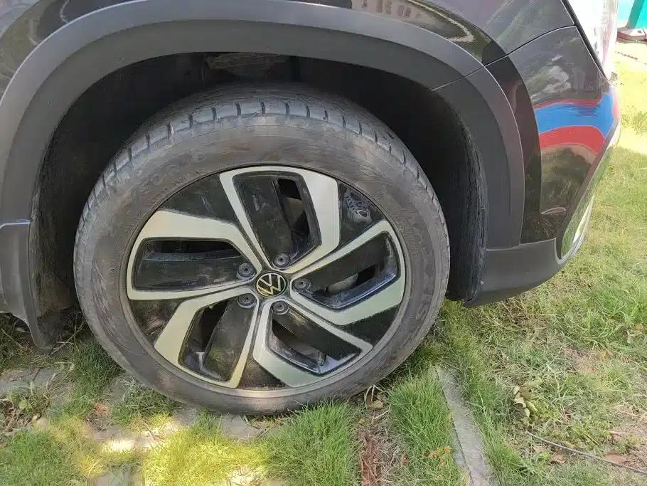 Tharu 2024 300TSI 2WD Full Moon Edition — миниатюра 6