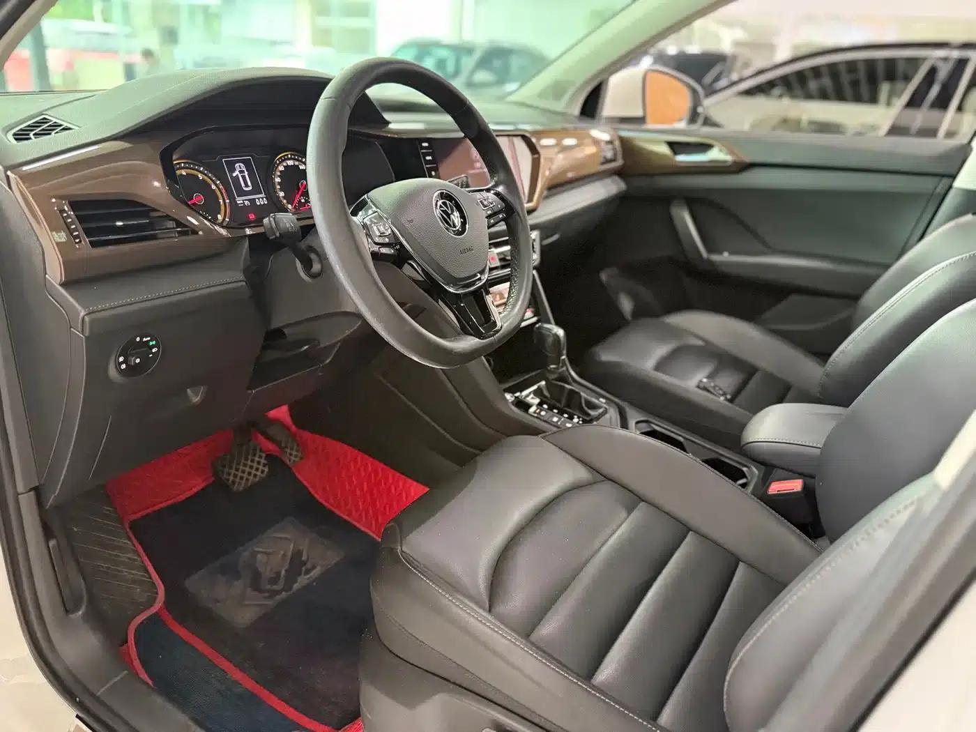 Tharu 2021 280TSI 2WD Luxury Edition — миниатюра 8