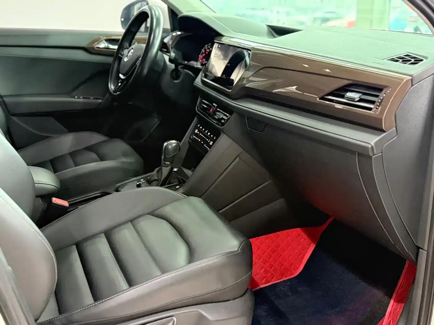Tharu 2021 280TSI 2WD Luxury Edition — миниатюра 10