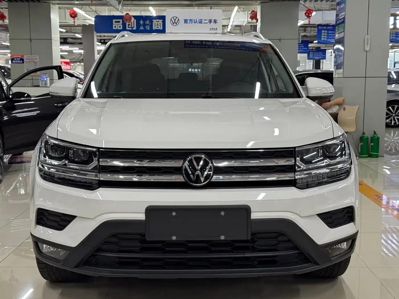 Tharu 2022 280TSI 2WD Luxury Edition — миниатюра 2