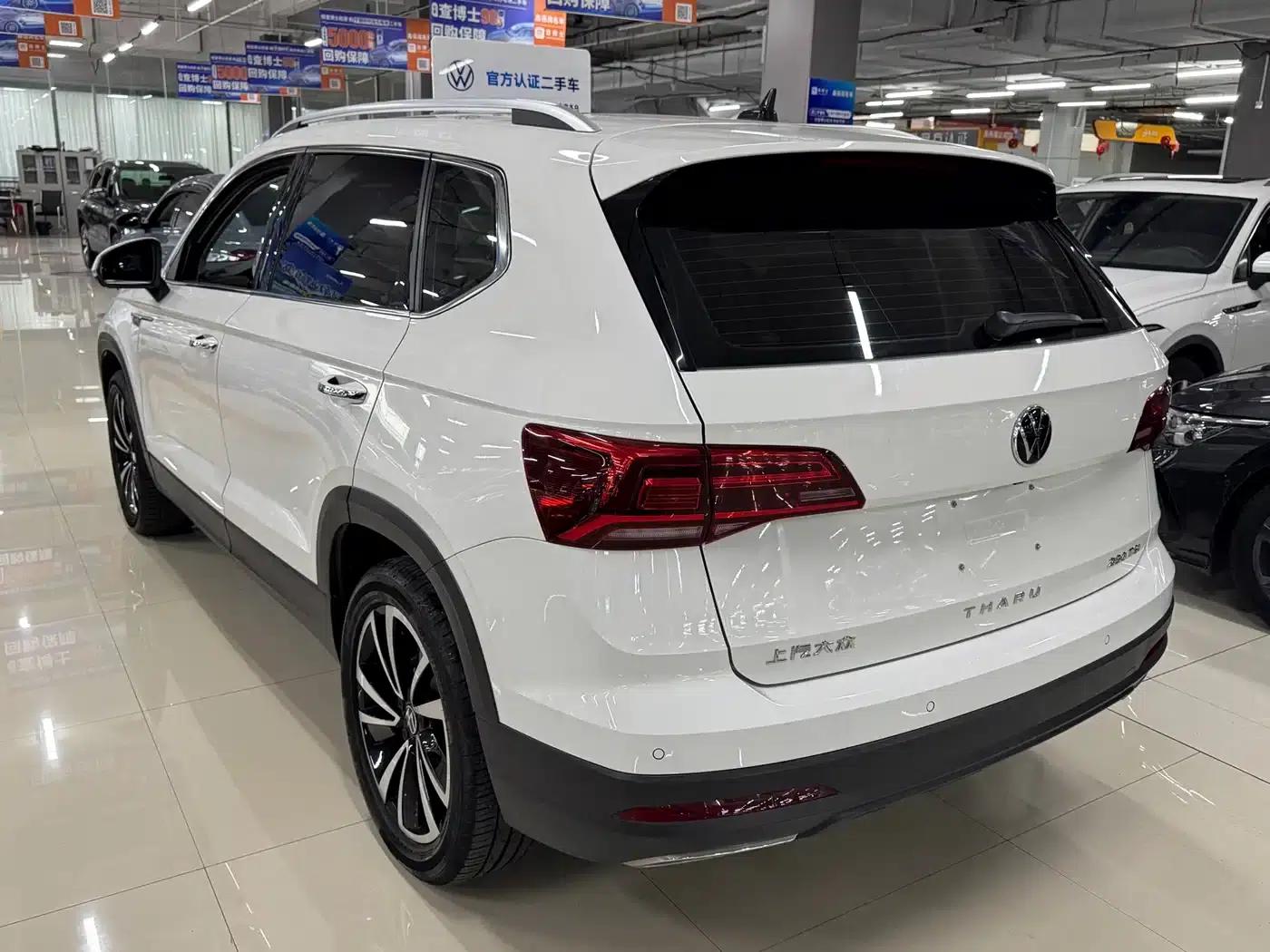 Tharu 2022 280TSI 2WD Luxury Edition — миниатюра 8