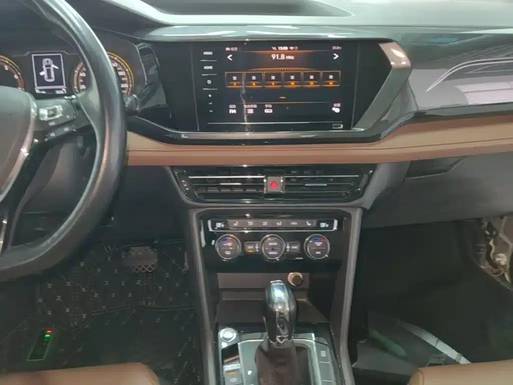 Tharu 2019 280TSI 2WD Luxury Edition (China VI Emission Standard) — миниатюра 13