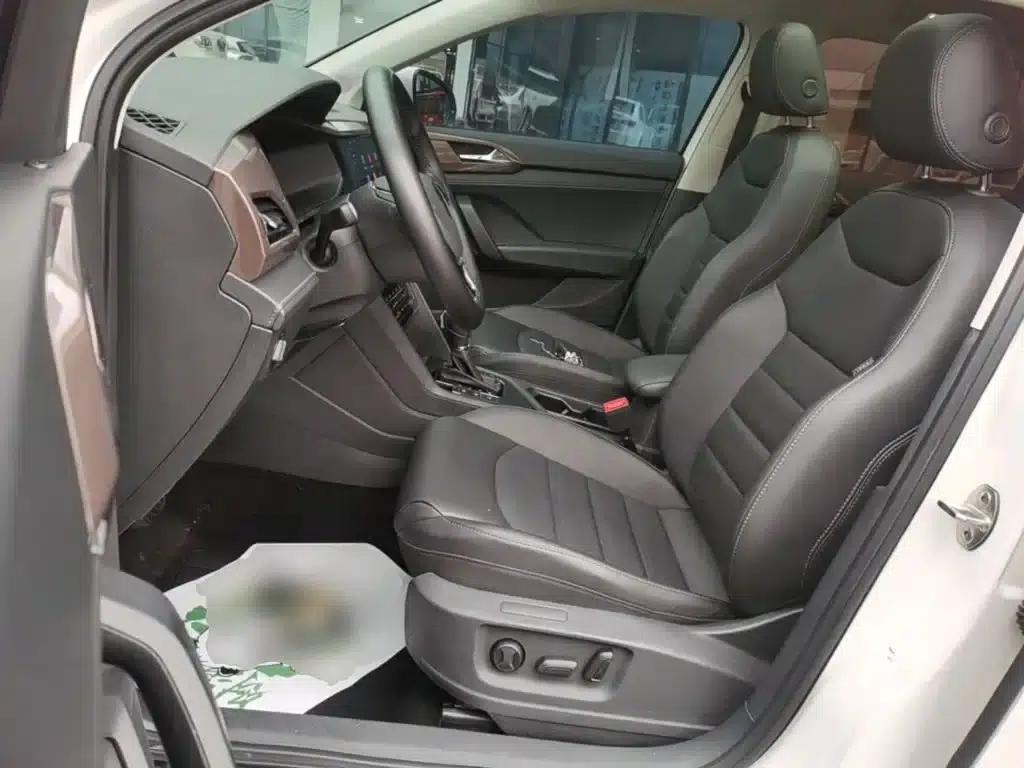 Tharu 2022 280TSI 2WD Luxury Edition — миниатюра 15
