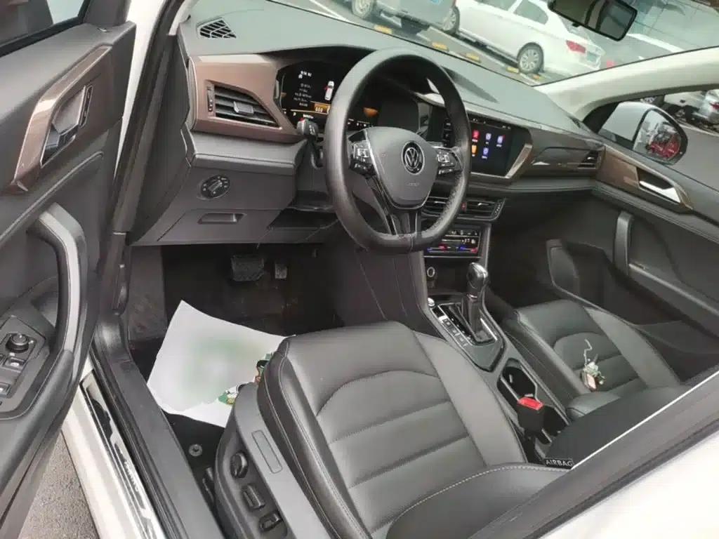 Tharu 2022 280TSI 2WD Luxury Edition — миниатюра 16