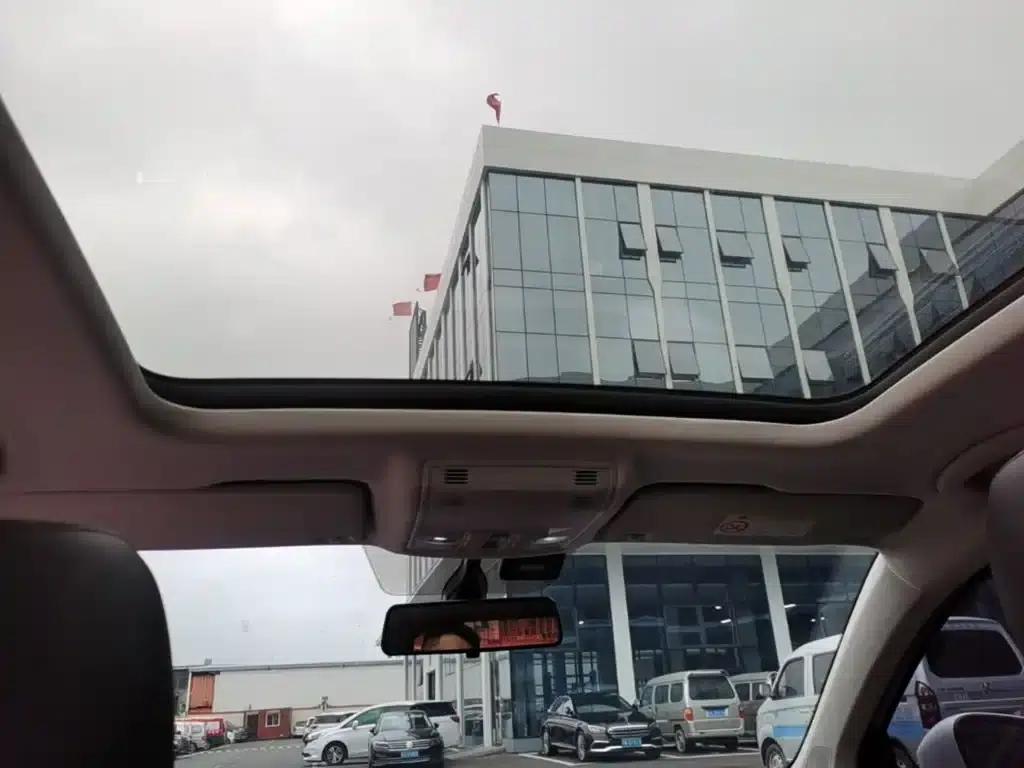 Tharu 2022 280TSI 2WD Luxury Edition — миниатюра 18