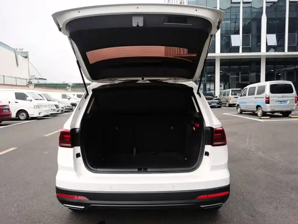 Tharu 2022 280TSI 2WD Luxury Edition — миниатюра 19