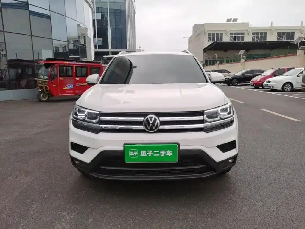 Tharu 2022 280TSI 2WD Luxury Edition — миниатюра 3