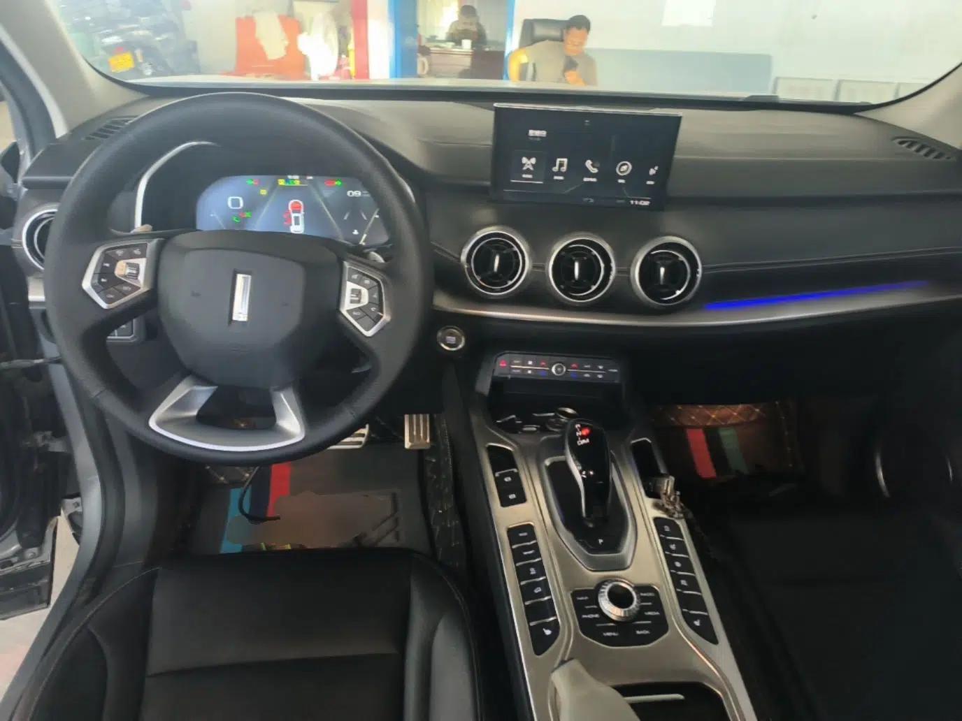 Wey VV6 2018 2.0T Two-Wheel-Drive Ultra-Luxury Version China V Standard — миниатюра 12