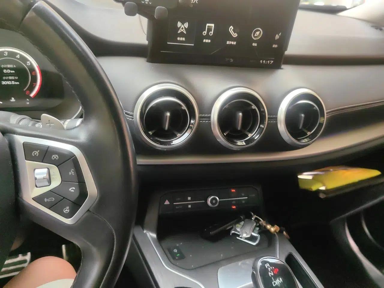 Wey VV6 2018 2.0T Two-Wheel Drive Flagship Version China V Standard — миниатюра 13