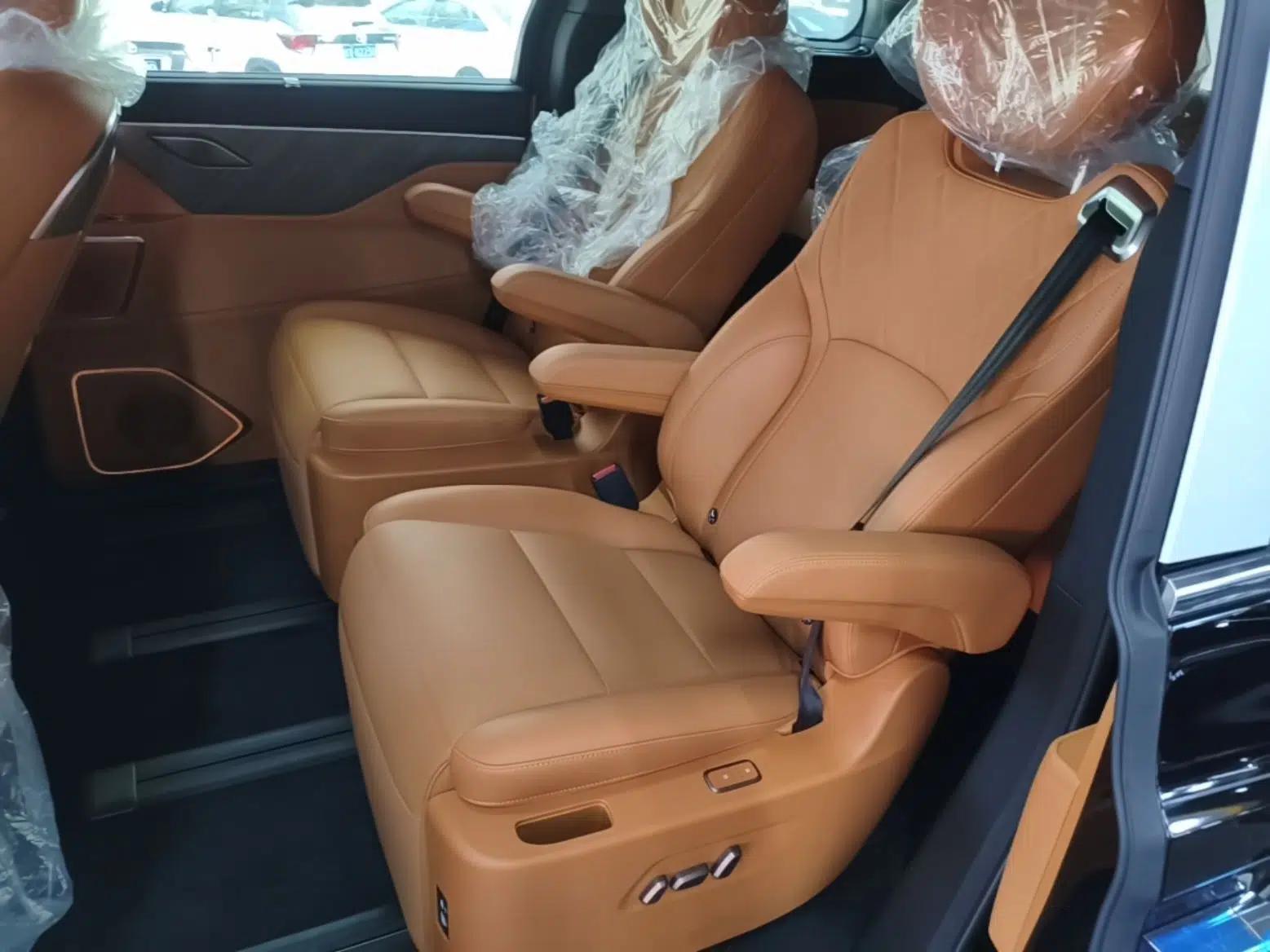 Wey Gaoshan 2026 Model Four-Wheel Drive Gaoshan 7 SUV Edition — миниатюра 20