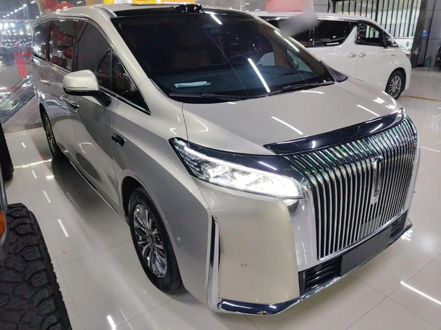 Wey Gaoshan 2025 Four-Wheel Drive Alpine 8 — миниатюра 3