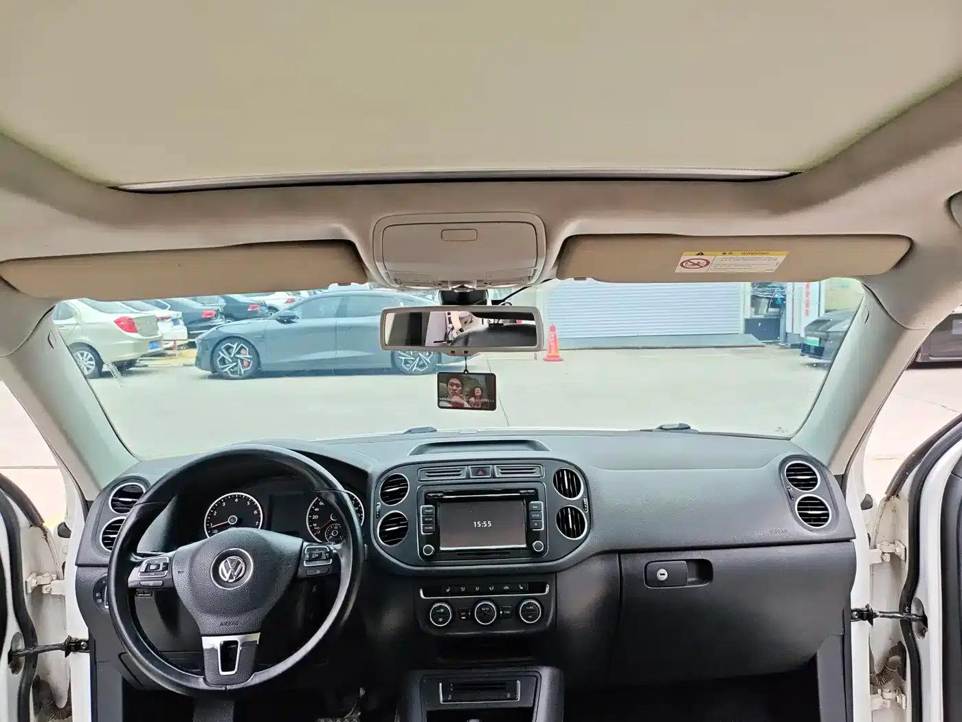 Tiguan 2015 1.8TSI Automatic 2WD Luxury — миниатюра 12