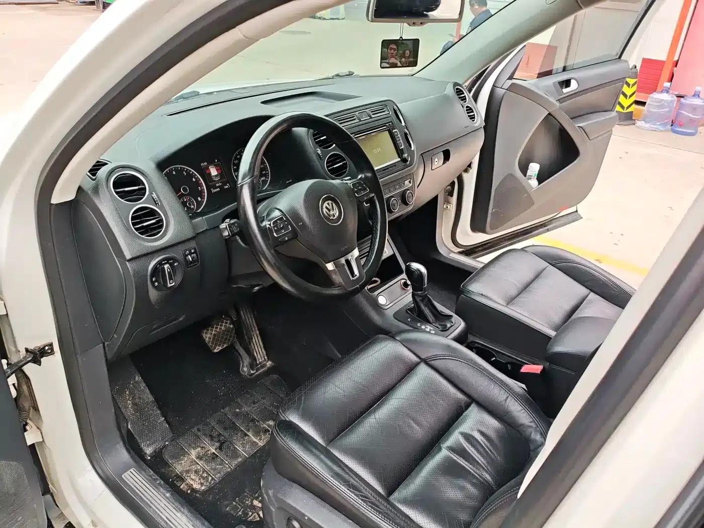 Tiguan 2015 1.8TSI Automatic 2WD Luxury — миниатюра 14