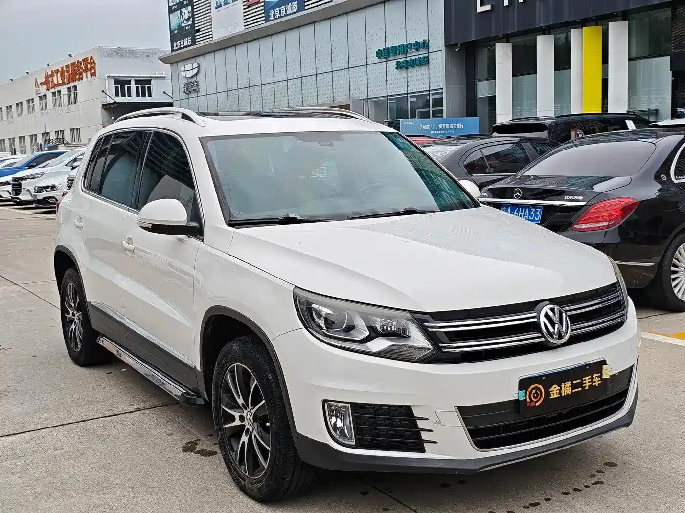 Tiguan 2015 1.8TSI Automatic 2WD Luxury — миниатюра 4