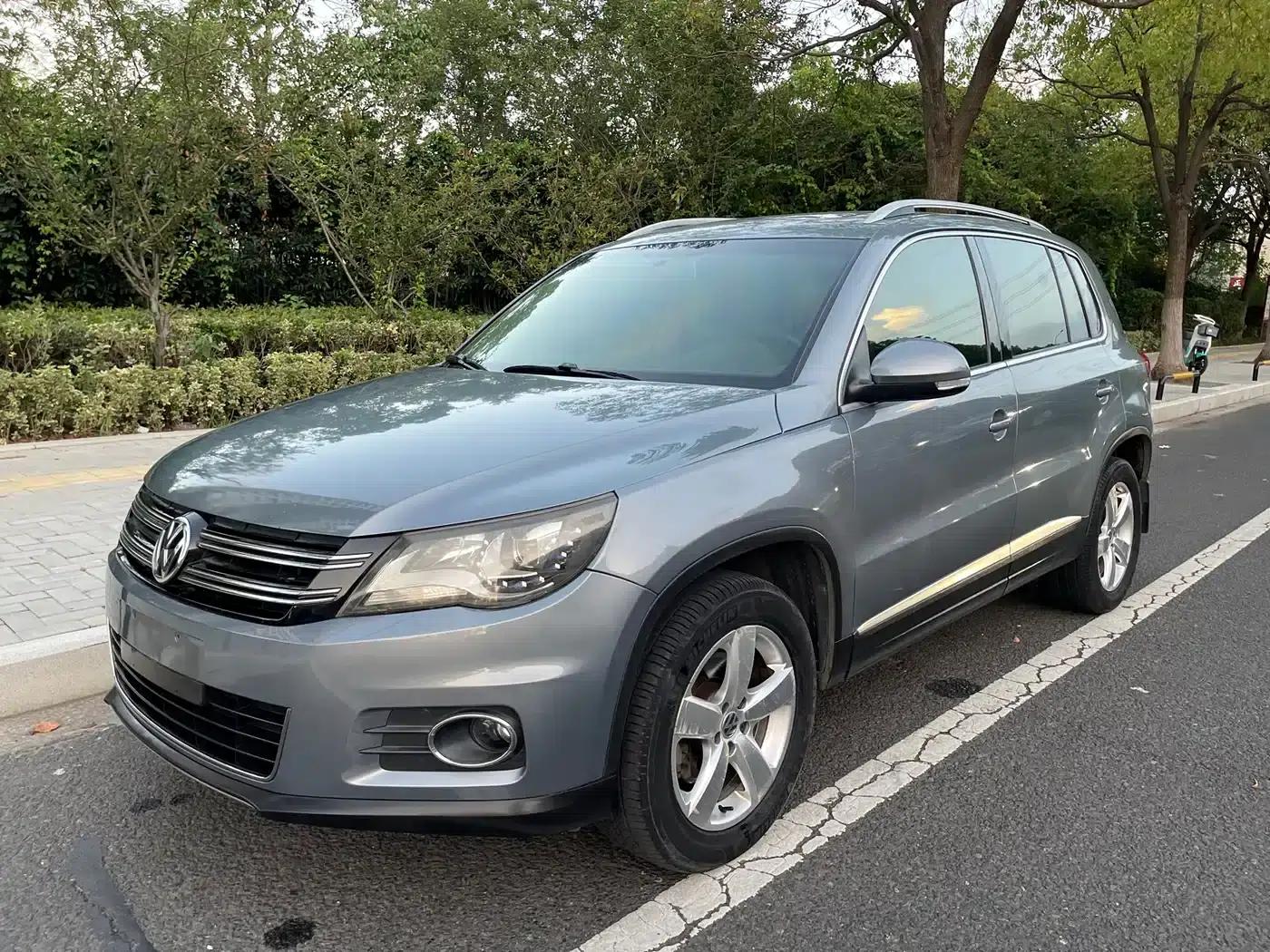 Tiguan 2010 2.0TSI Automatic 4WD Elite Edition — миниатюра 1