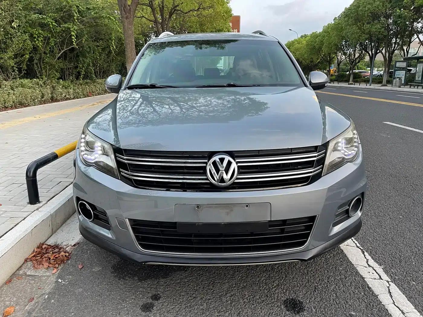 Tiguan 2010 2.0TSI Automatic 4WD Elite Edition — миниатюра 2