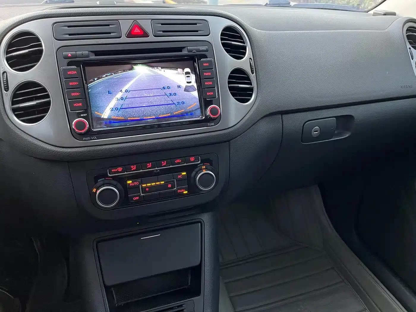 Tiguan 2010 2.0TSI Automatic 4WD Elite Edition — миниатюра 16