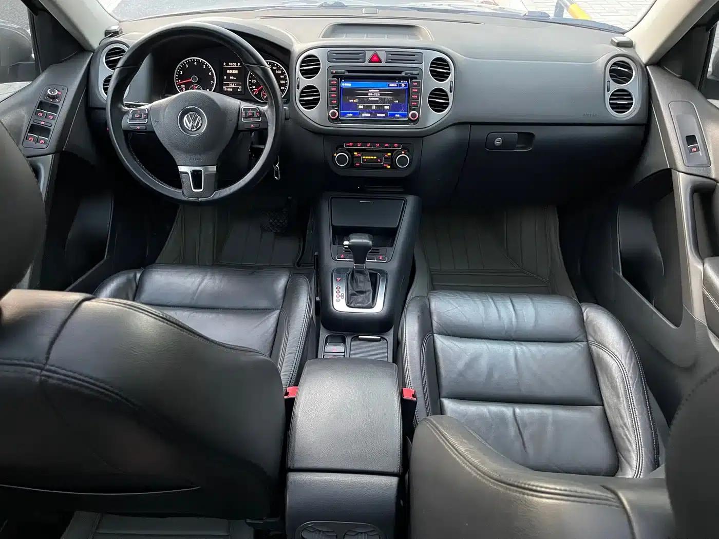 Tiguan 2010 2.0TSI Automatic 4WD Elite Edition — миниатюра 9