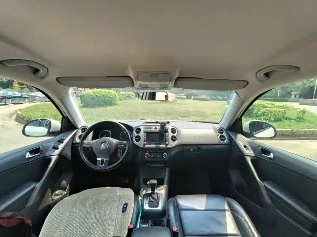Tiguan 2010 1.8TSI Automatic 2WD Urban Edition — миниатюра 4
