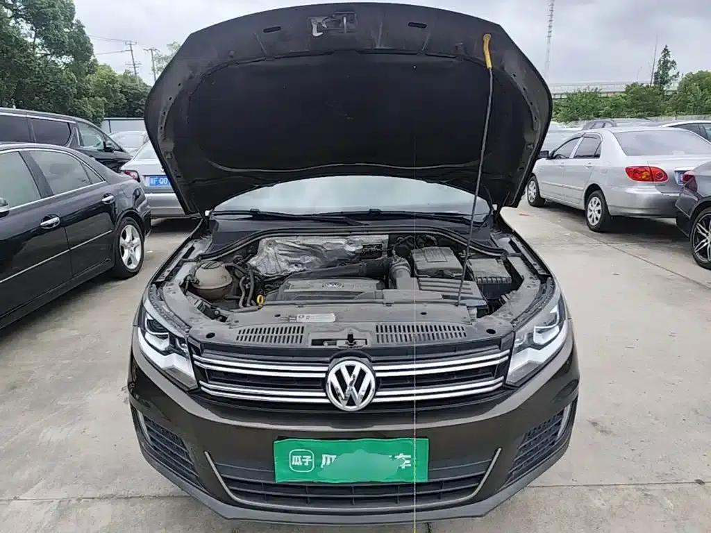 2016 Volkswagen Tiguan 300TSI Automatic 4WD Luxury Edition — миниатюра 20