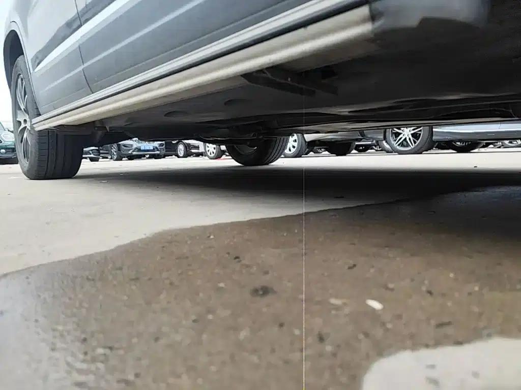 2016 Volkswagen Tiguan 300TSI Automatic 4WD Luxury Edition — миниатюра 21