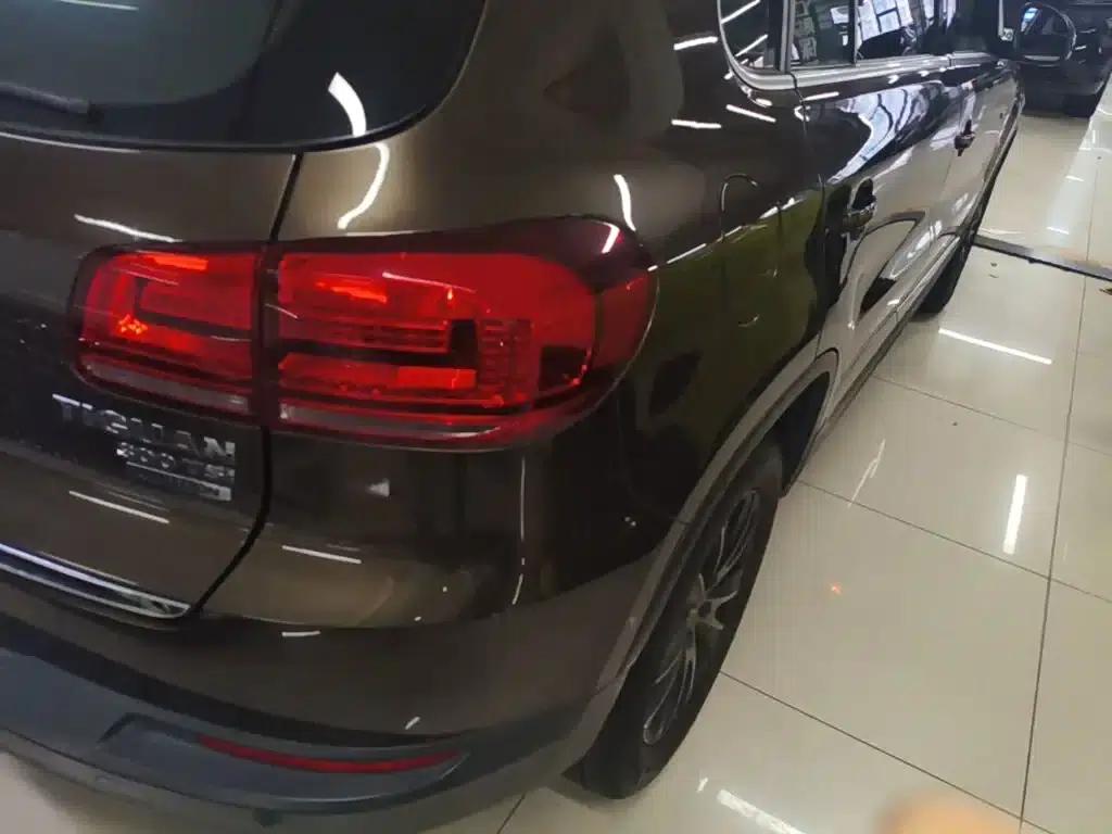 Tiguan 2015 1.8TSI Automatic 2WD Luxury — миниатюра 8