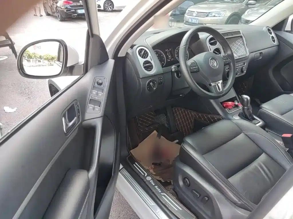 Tiguan 2016 280TSI Automatic 2WD Silk Road Comfort Edition — миниатюра 16