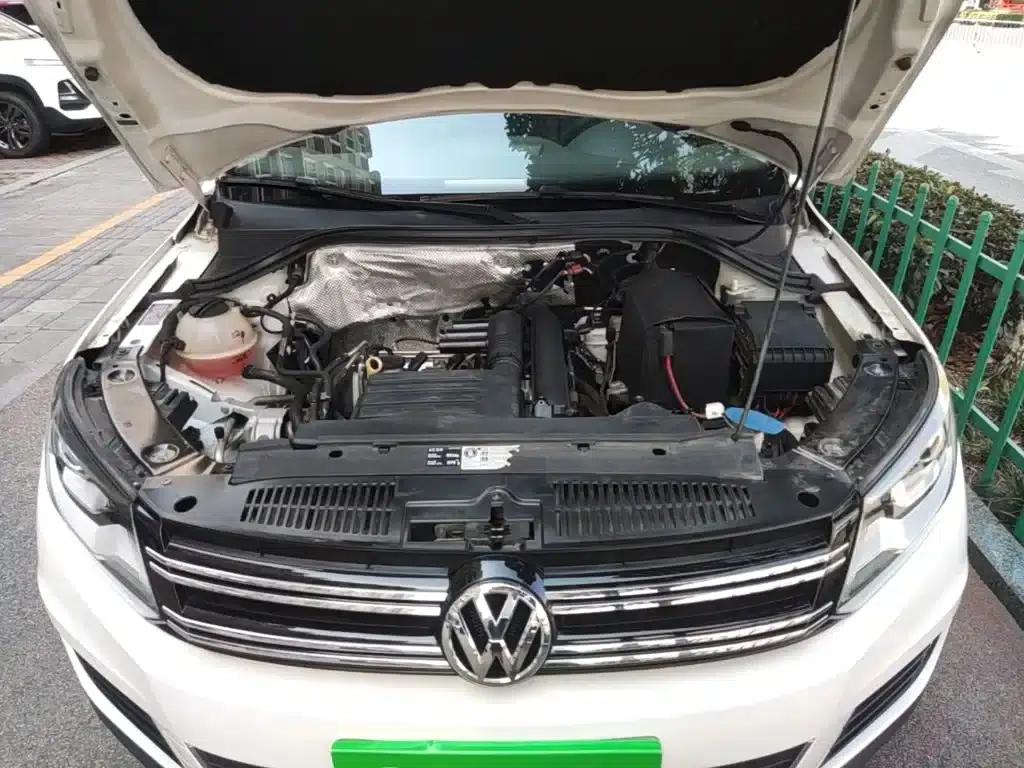 Tiguan 2016 280TSI Automatic 2WD Silk Road Comfort Edition — миниатюра 20