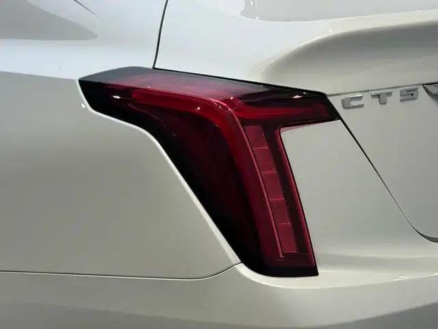 2024 Cadillac CT5 28T Luxury Pro — миниатюра 13