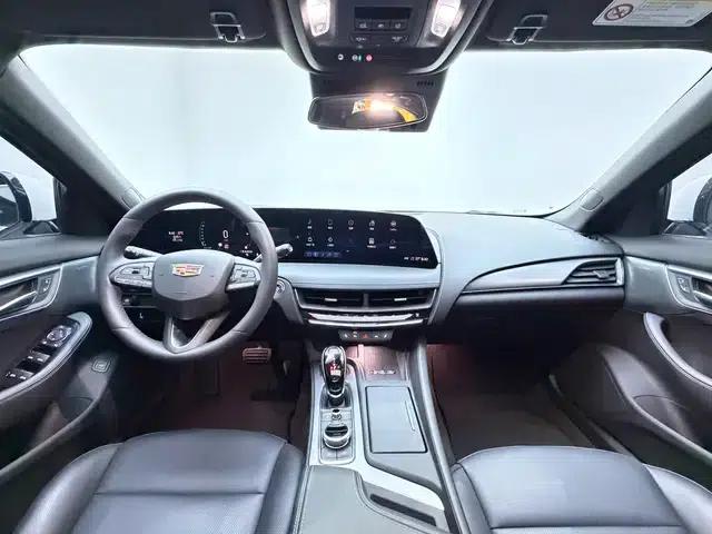 2024 Cadillac CT5 28T Luxury Pro — миниатюра 14