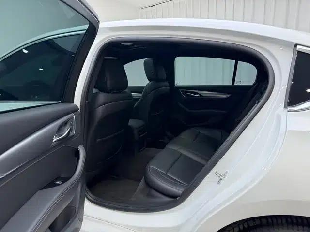 2024 Cadillac CT5 28T Luxury Pro — миниатюра 18