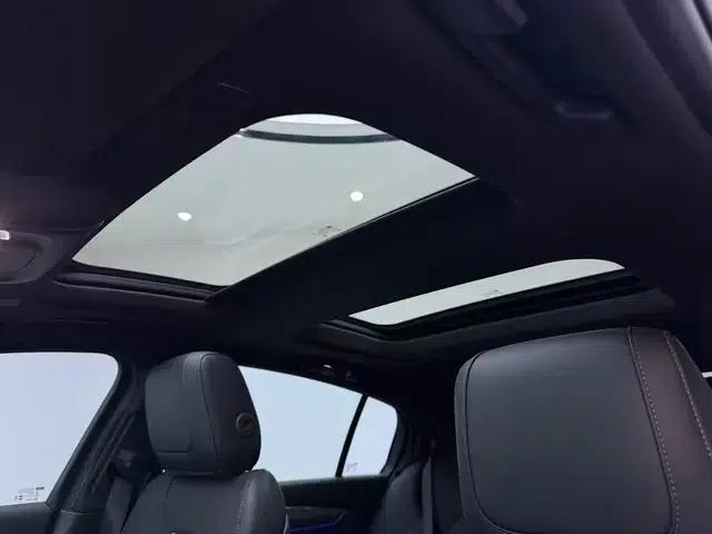 2024 Cadillac CT5 28T Luxury Pro — миниатюра 19