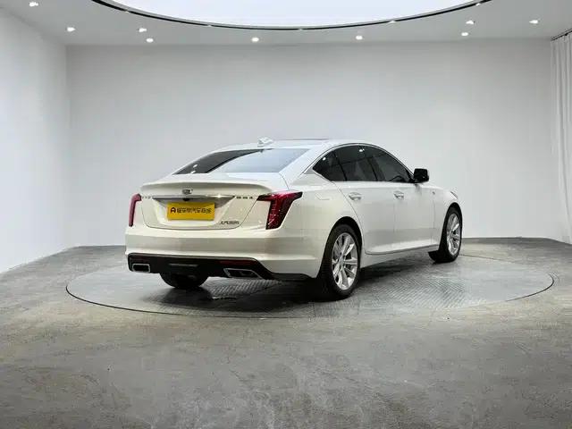2024 Cadillac CT5 28T Luxury Pro — миниатюра 7